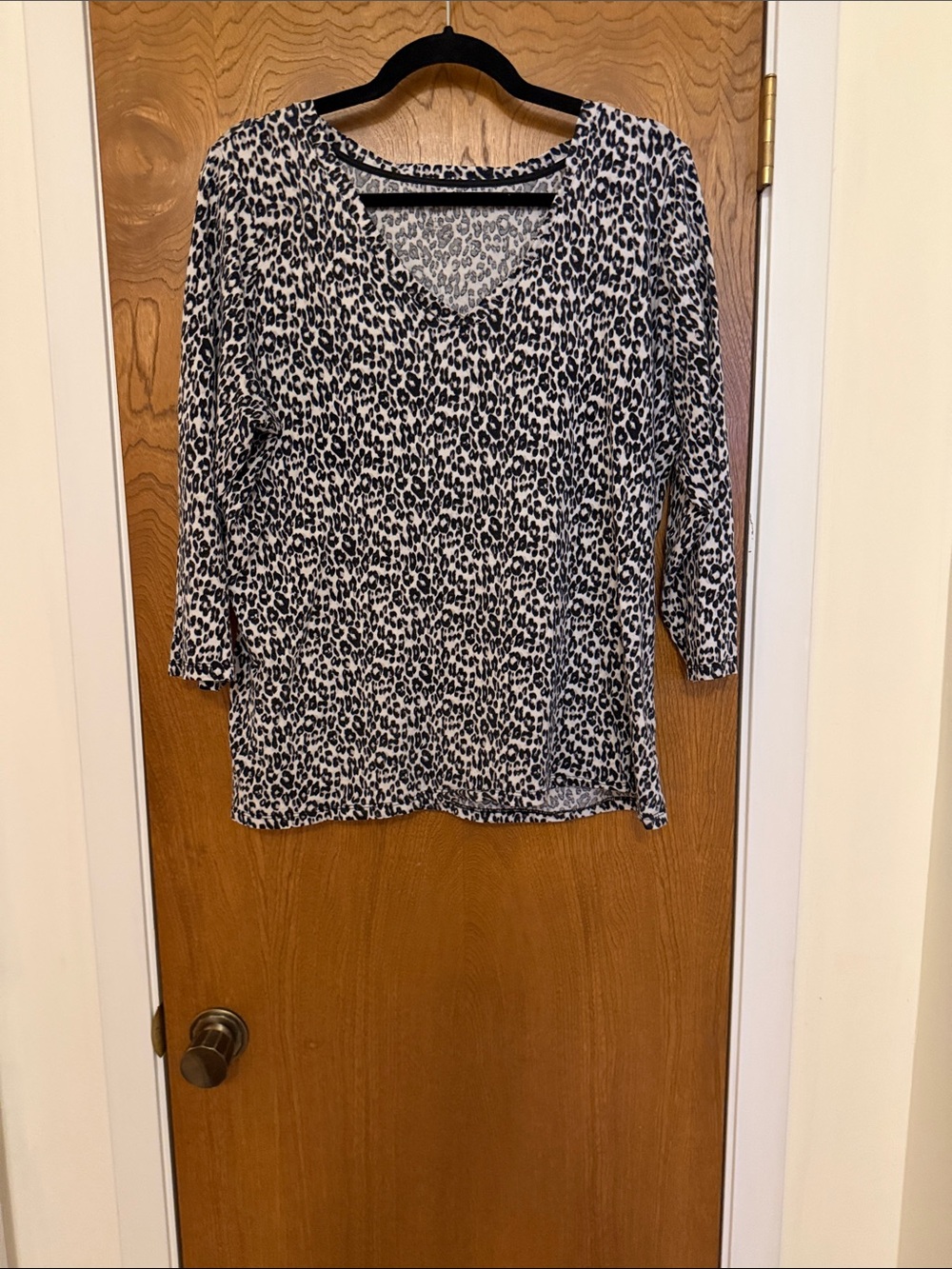 Rafaella Black and White Leopard V-Neck Long Sleeve Top